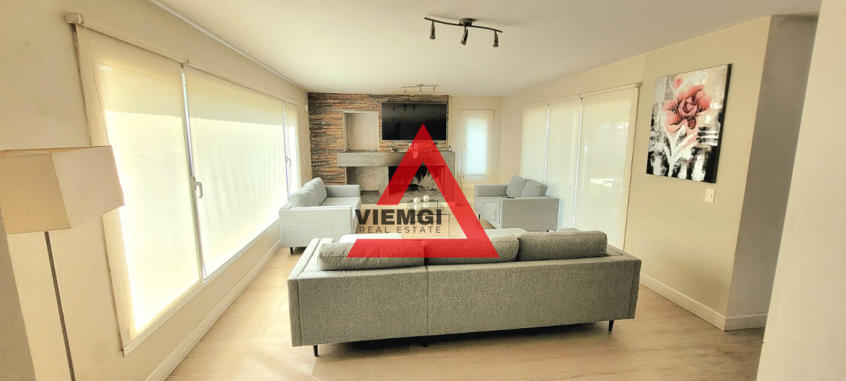 Casa ID.28 - Casa moderna de 5 dormitorios  en venta con renta 