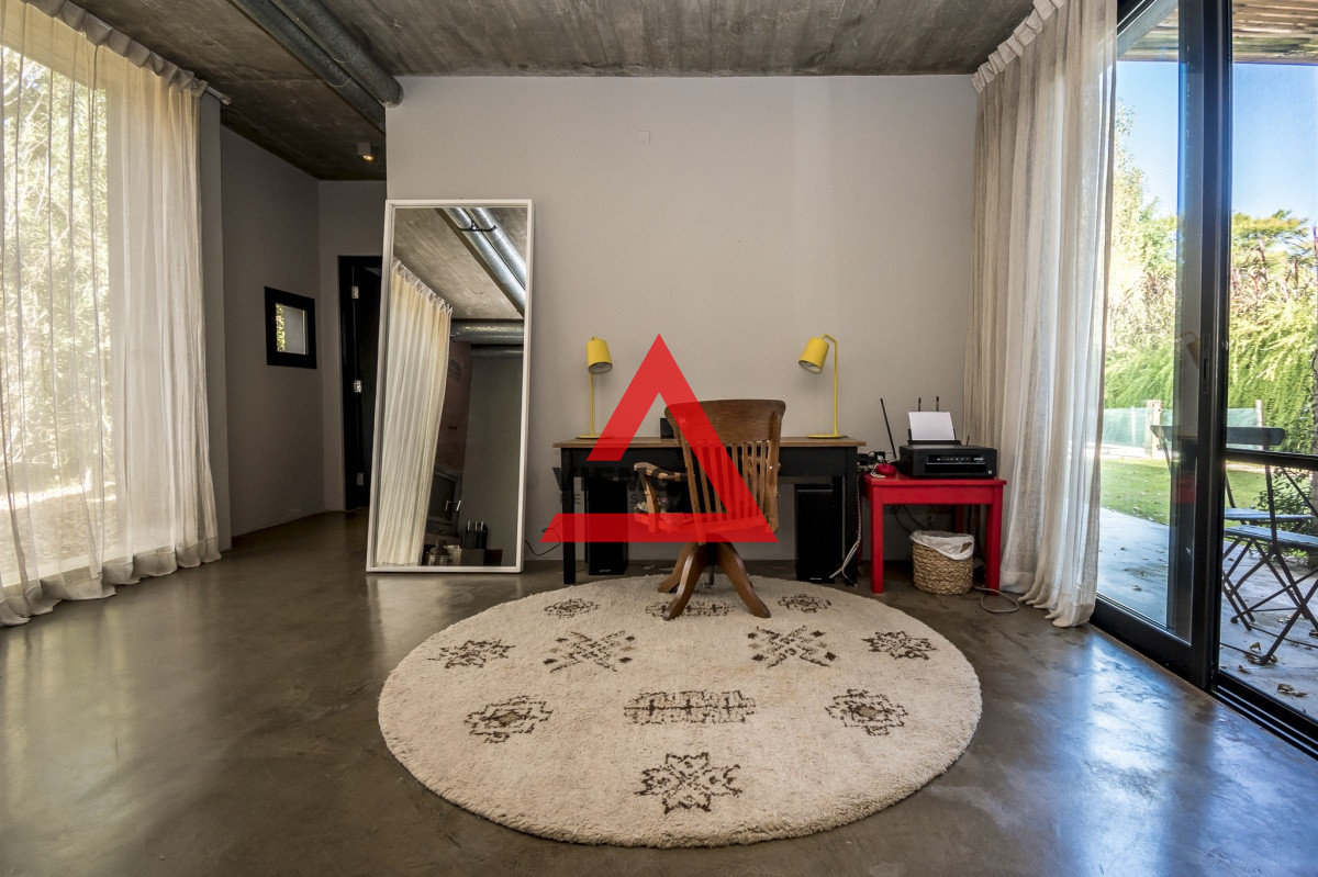 Casa ID.11 - Excelente Casa de 3 Dormitorios en Barrio Privado, La Arbolada - Punta del Este, Venta y Alquiler Anual