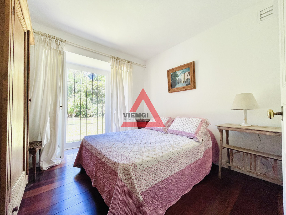 Casa ID.182 - Excelente Casa de 4 Dormitorios en Playa Brava, Punta del Este