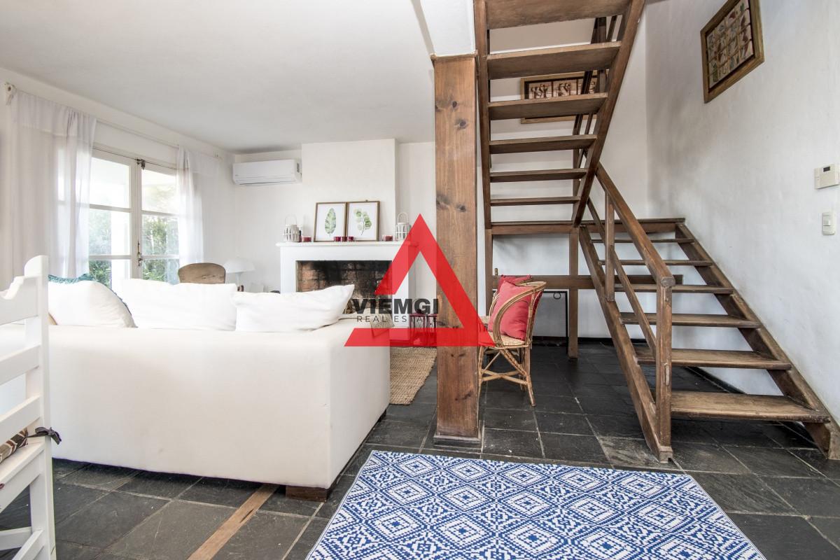 Casa ID.26 - Excelente Casa de 4 Dormitorios con Piscina y Parrillero en Montoya, La Barra