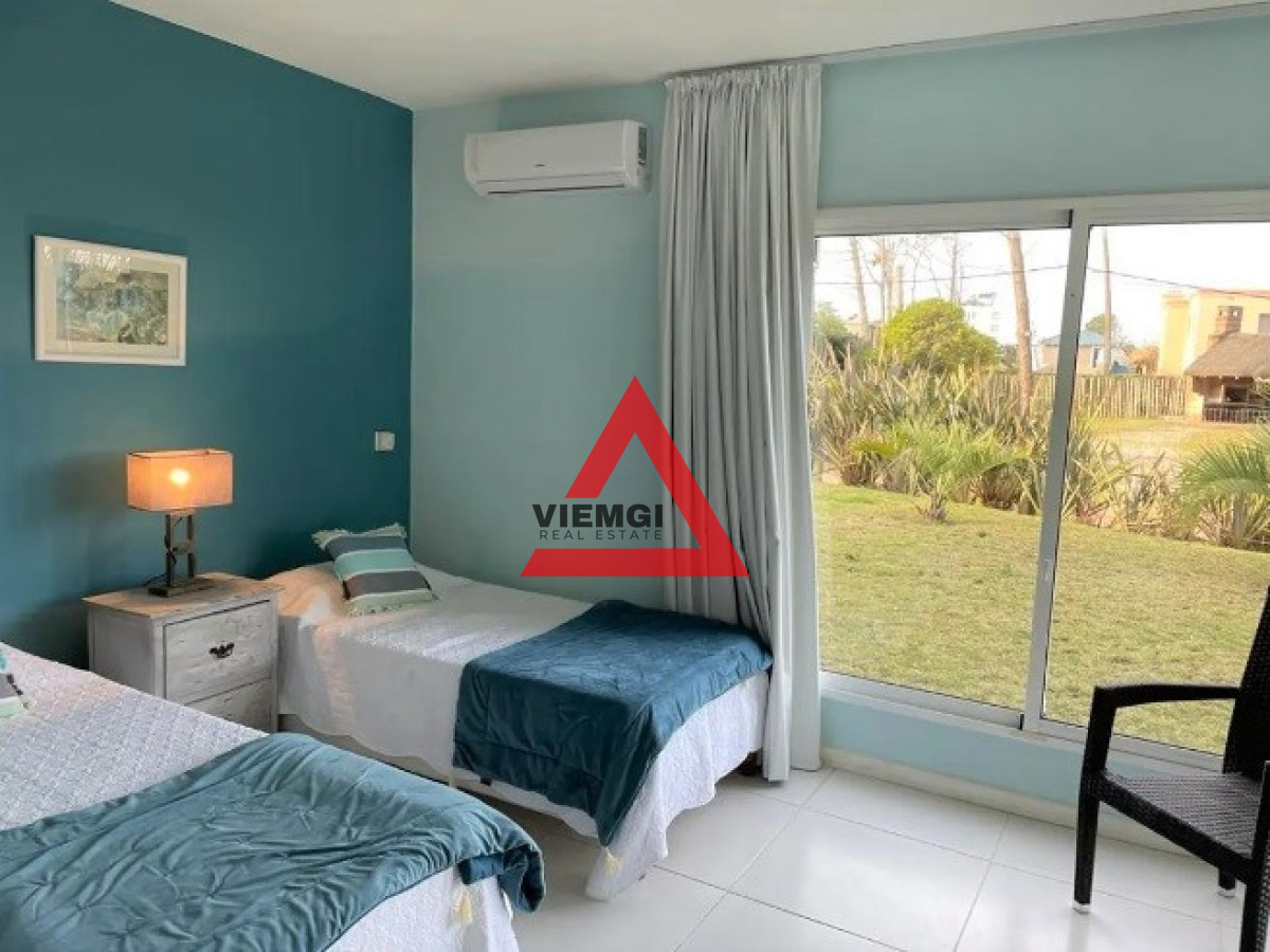 Casa ID.25 - Excelente Casa de 6 Dormitorios y Piscina en Montoya, La Barra