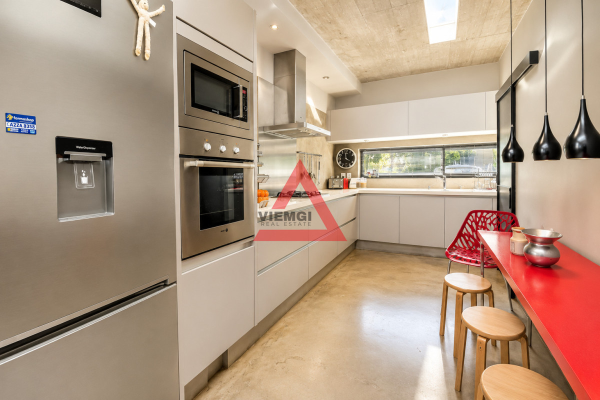 Casa ID.11 - Excelente Casa de 3 Dormitorios en Barrio Privado, La Arbolada - Punta del Este, Venta y Alquiler Anual