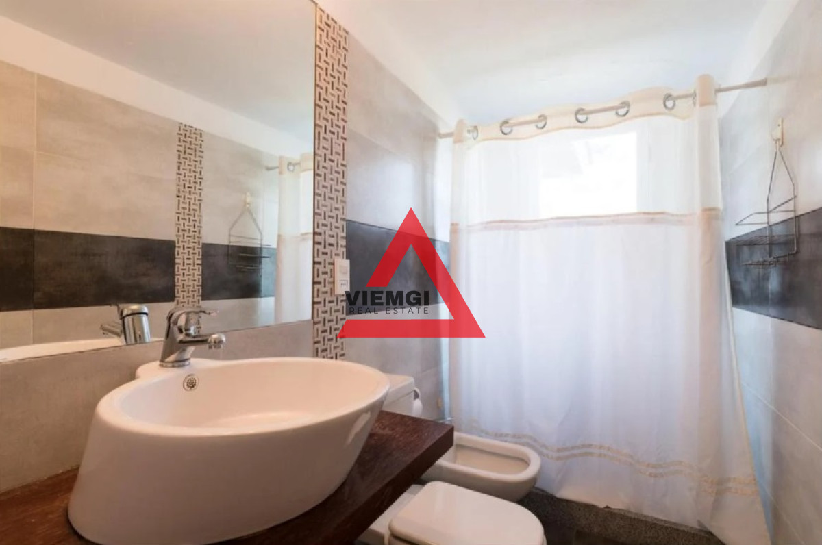 Casa ID.25 - Excelente Casa de 6 Dormitorios y Piscina en Montoya, La Barra