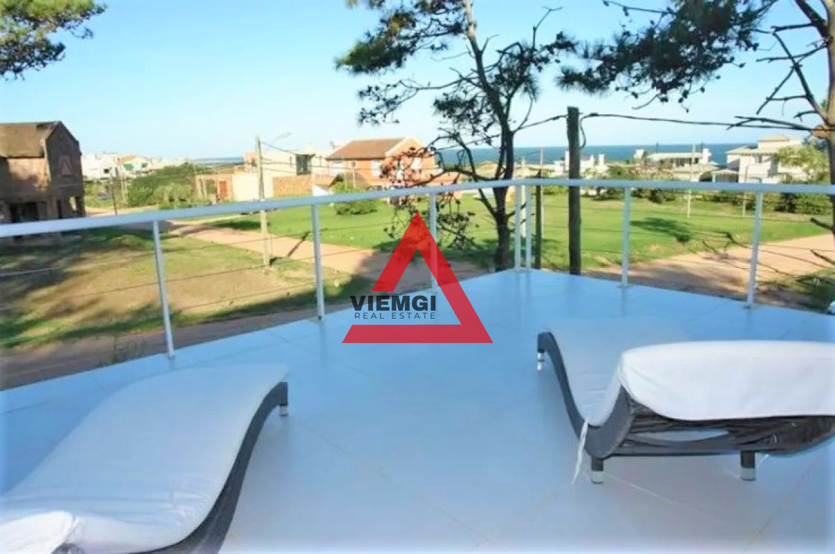 Casa ID.25 - Excelente Casa de 6 Dormitorios y Piscina en Montoya, La Barra