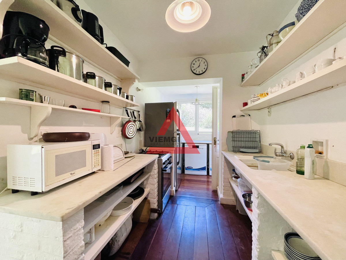 Casa ID.182 - Excelente Casa de 4 Dormitorios en Playa Brava, Punta del Este