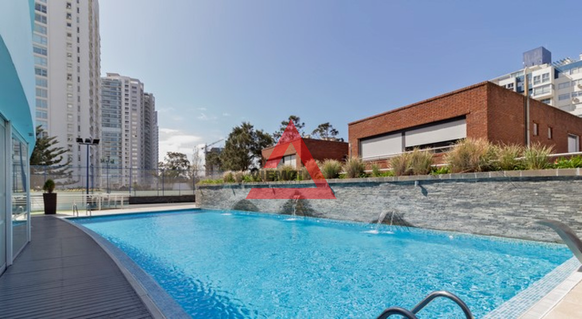 Apartamento ID.201 - Excelente Apartamento de 2 Dormitorios con Vista al Mar, Playa Mansa