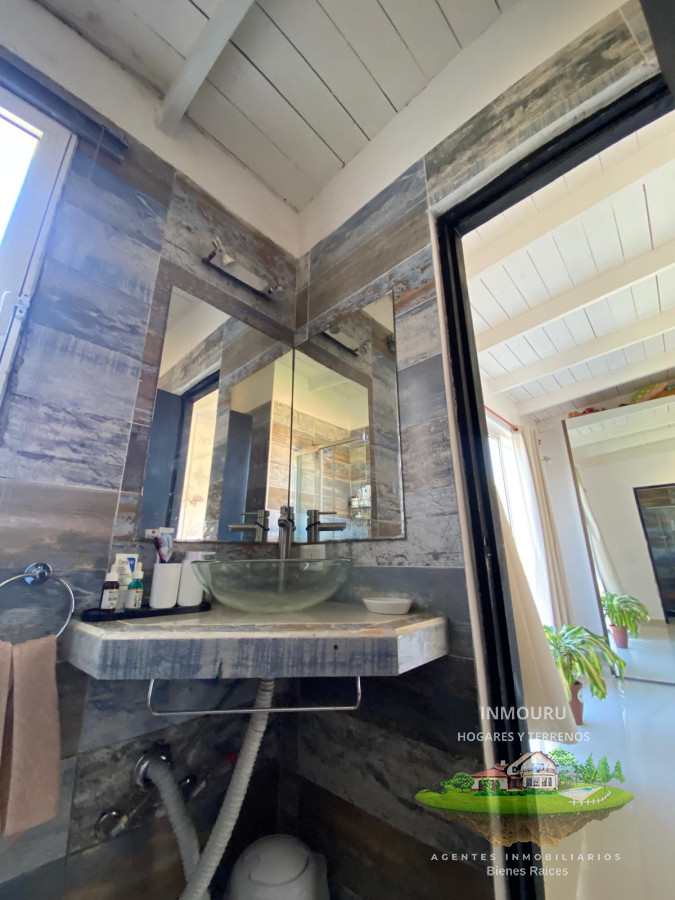 Casa ID.809 - Casa de 3 Dormitorios con piscina en barrio cerrado, entre Punta Ballena y Maldonado