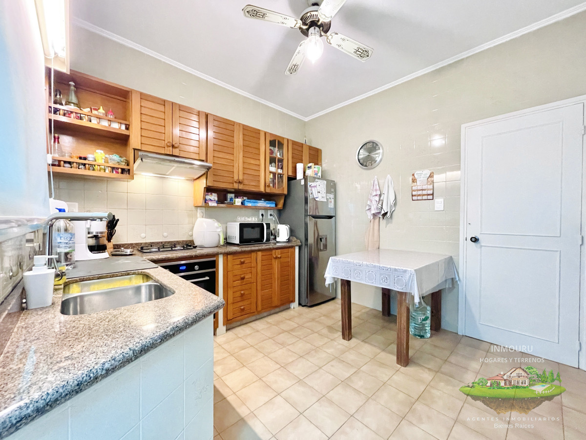 Casa ID.545 - En Venta! Casa PH de 3 Dormitorios, Parrillero y Garage, en Maldonado, cerca de todo