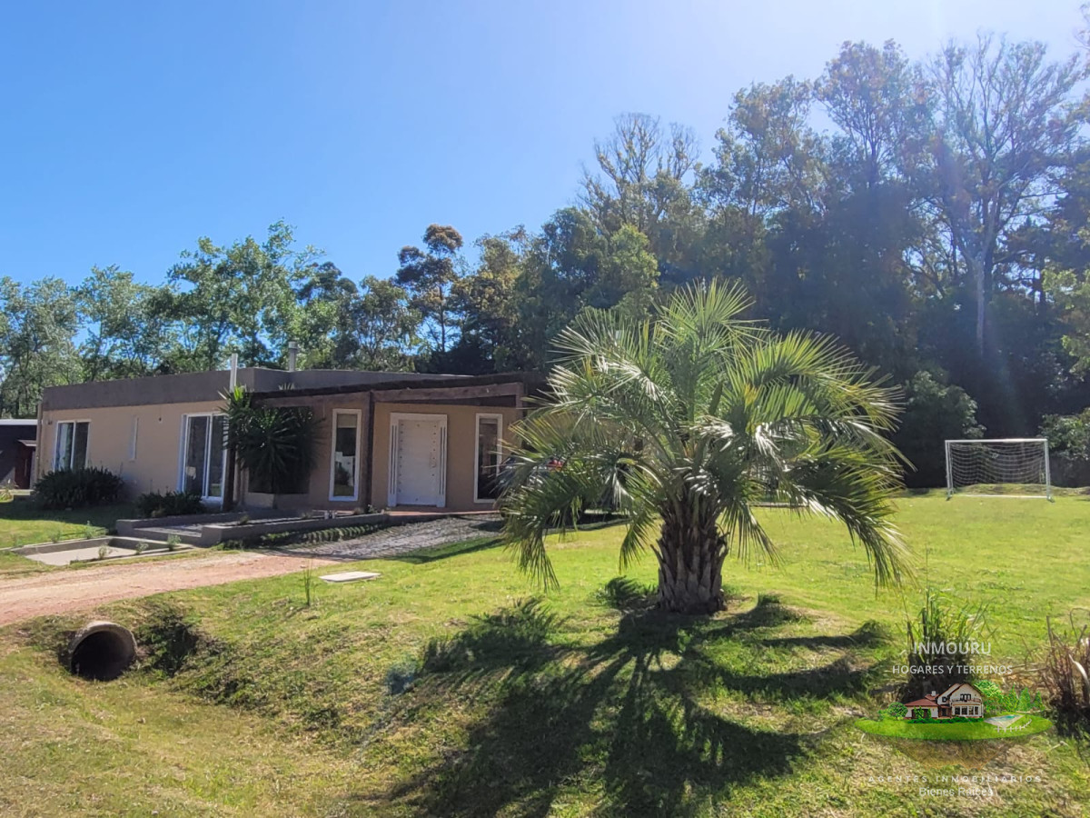 Casa ID.809 - Casa de 3 Dormitorios con piscina en barrio cerrado, entre Punta Ballena y Maldonado
