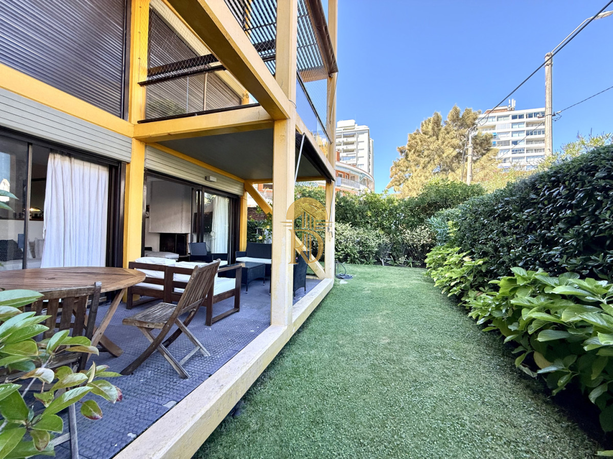 Apartamento en venta con alma de casa. Zona Península Punta del Este -id-768-4
