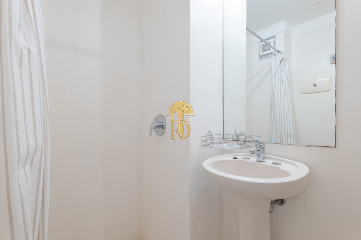 Apartamento de 2 Dormitorios frente al Mar, en Venta, Península de Punta del Este -id-456-13