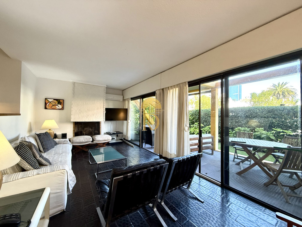 Apartamento en venta con alma de casa. Zona Península Punta del Este -id-768-3