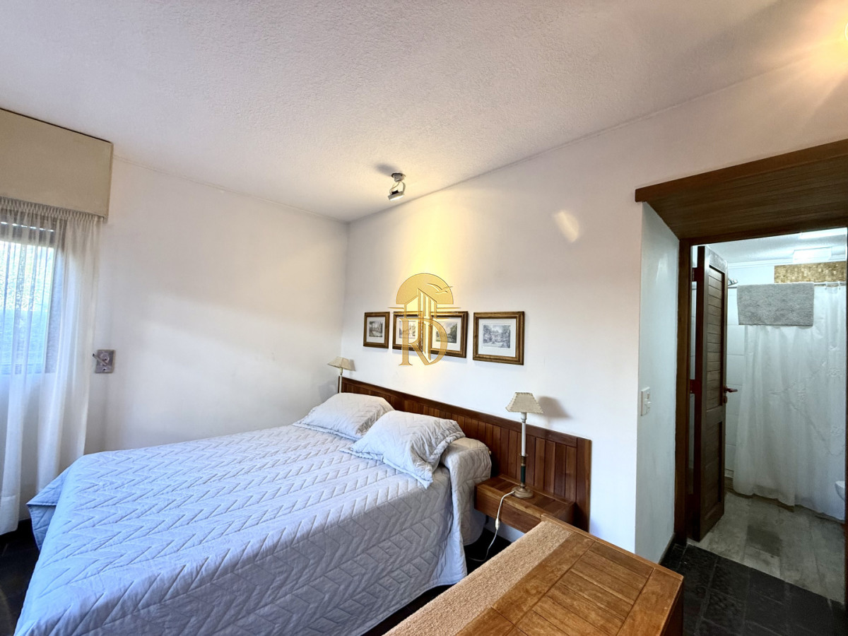 Apartamento en venta con alma de casa. Zona Península Punta del Este -id-768-22