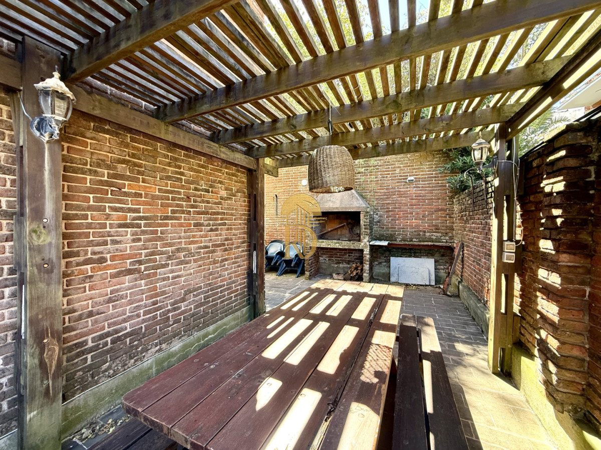 Apartamento en venta con alma de casa. Zona Península Punta del Este -id-768-19