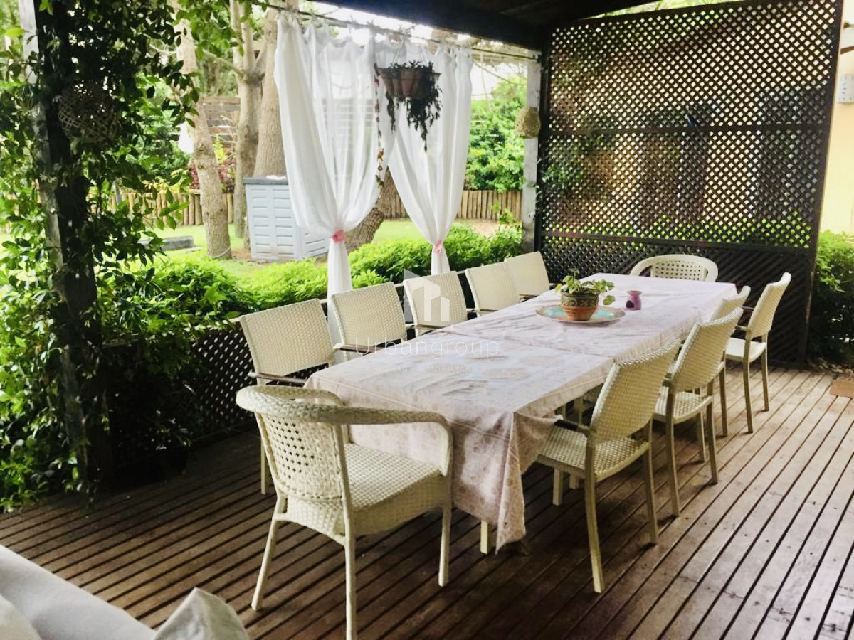 Casa ID.36 - Excelente Casa de 5 Dormitorios en Barrio Privado La Arbolada, Punta del Este