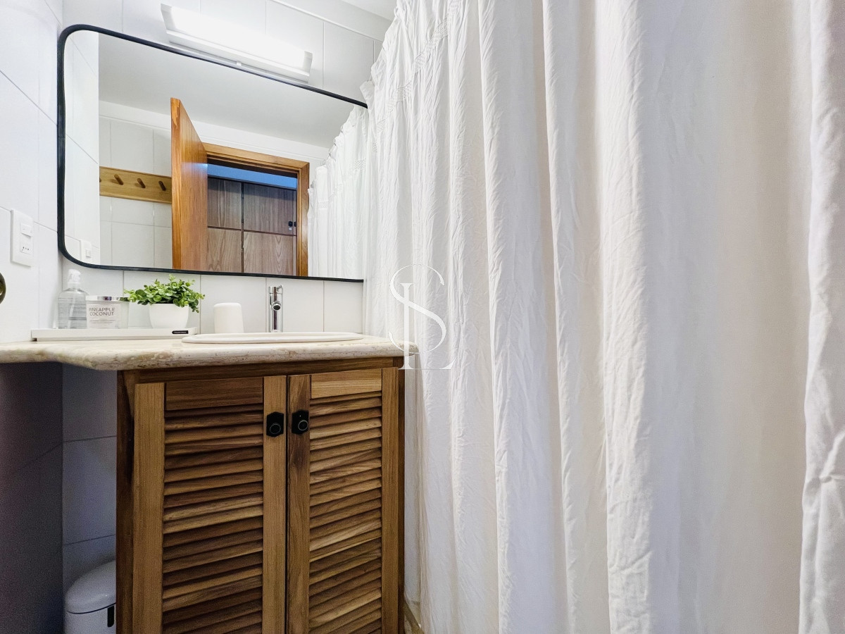 Apartamento ID.133 - Apartamento de 2 Dormitorios en playa El Emir, Punta del Este - Venta y Alquiler de Verano
