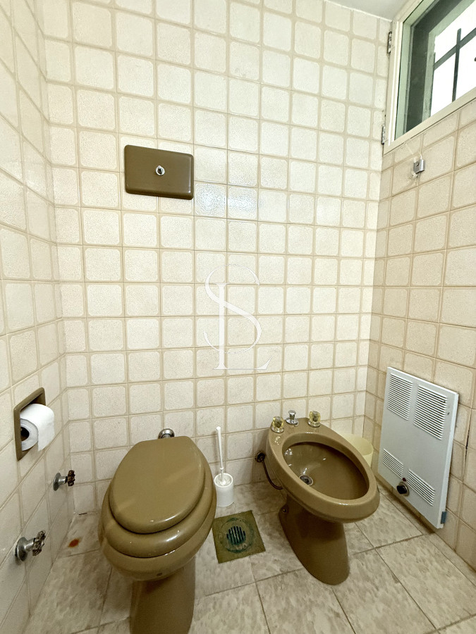 Casa ID.277 - Casa en alquiler de temporada con 4 suites más dependencia en 4500 m2 piscina y parrillero 