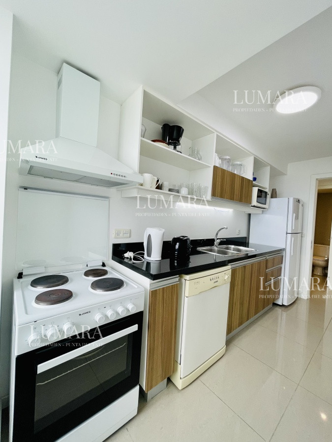 Apartamento ID.3154 - Alquiler temporario y venta de apartamento Penthouse en torre One, Playa Brava