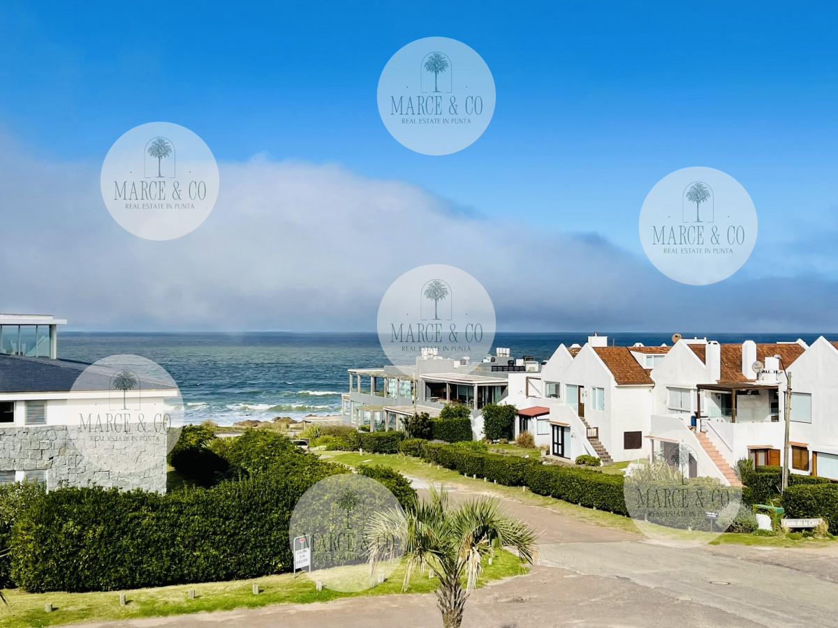 Apartamento ID.542 - Maravilloso Penthouse de 3 Dormitorios y Parrillero en Montoya, La Barra