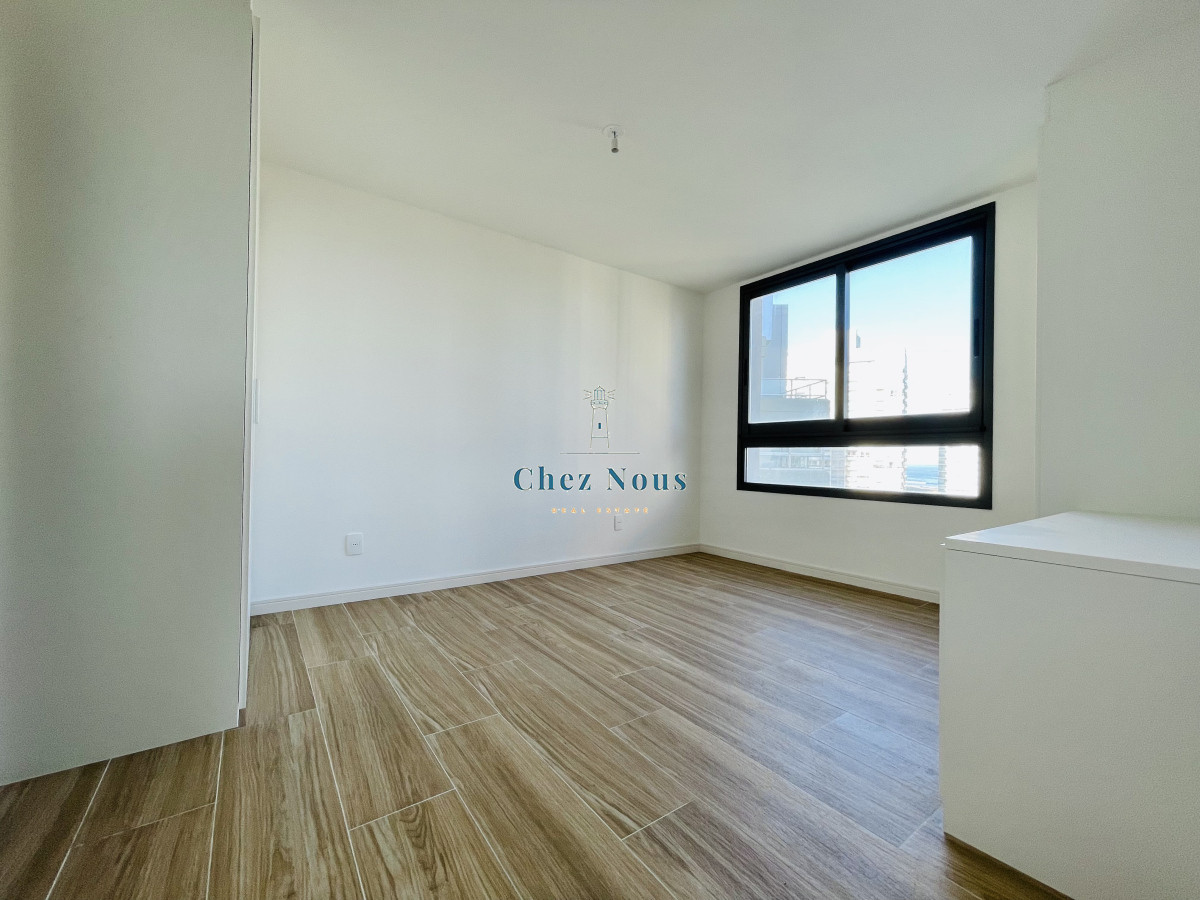 Apartamento ID.871 - Apartamento de 2 Dormitorios a Estrenar en Alquiler Anual y venta, Playa Brava, Punta del Este