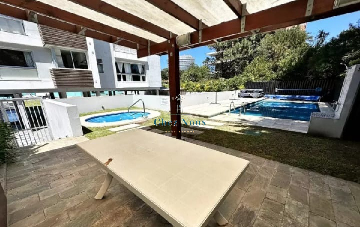Apartamento ID.1967 - Moderno Apartamento en Venta de 1 Dormitorio en playa brava, Punta del este 