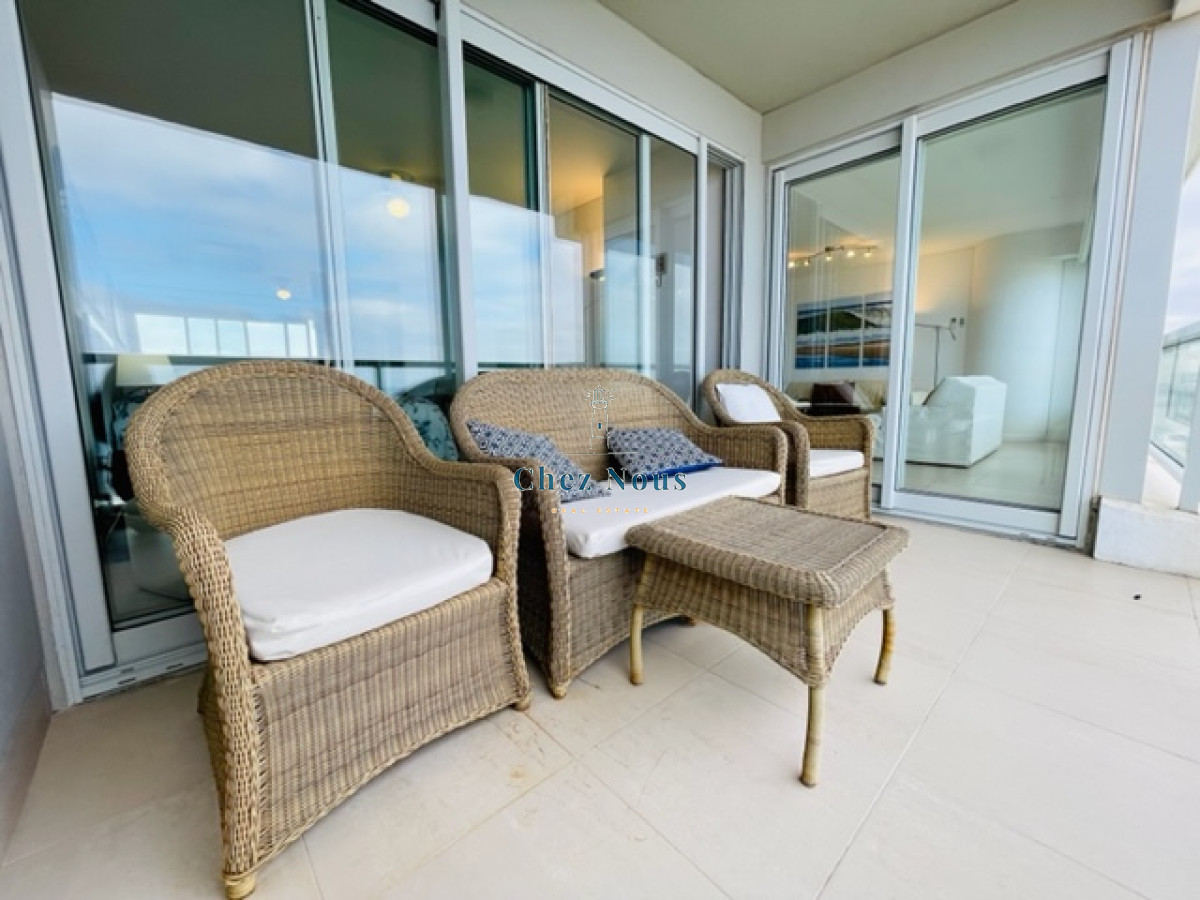 Apartamento ID.1088 - Alquiler temporario de Apartamento de 2 Dormitorios más Dependencia en Torre Le Parc, Playa Brava