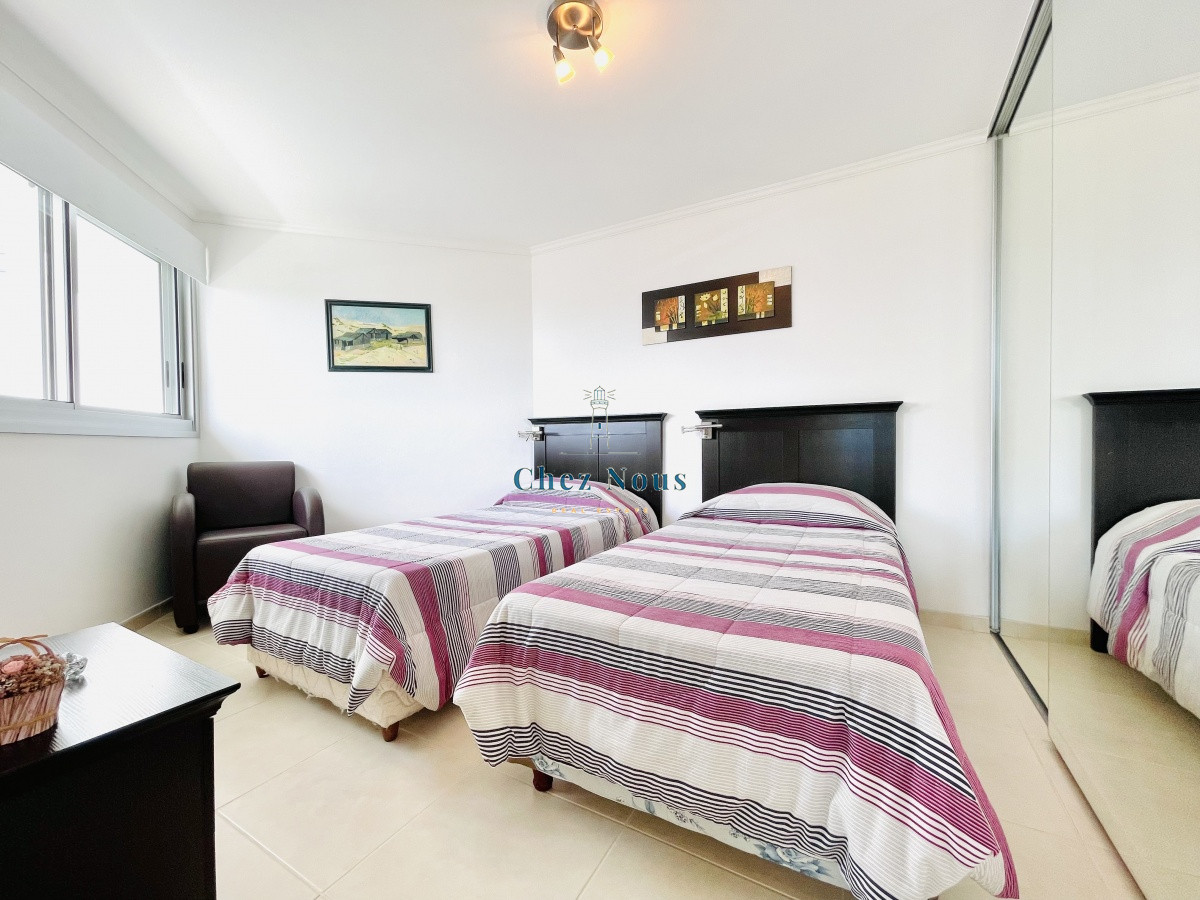Apartamento ID.2120 - Apartamento de 2 Dormitorios y Parrillero a Pocos Metros de Playa Mansa