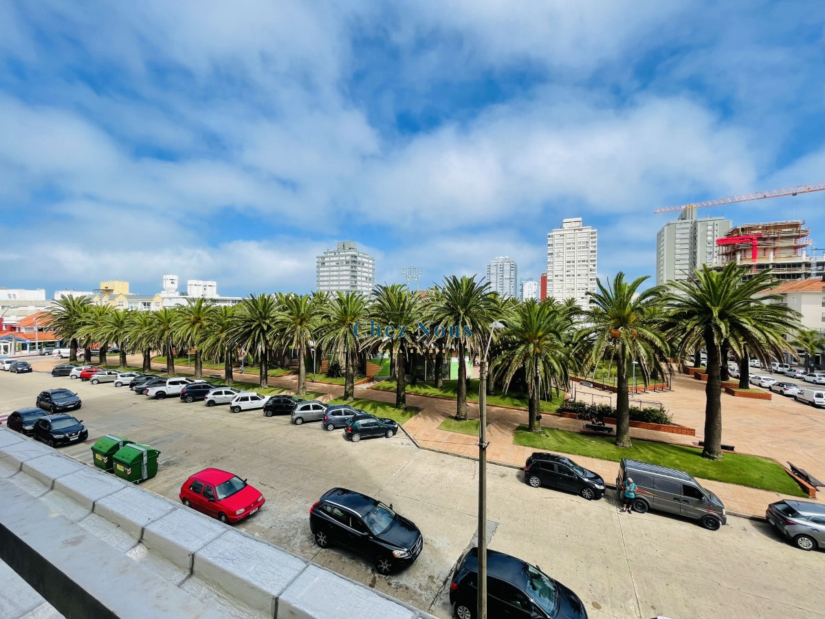 Apartamento ID.564 - Apartamento de 1 Dormitorio y Medio en la Península, Punta del Este