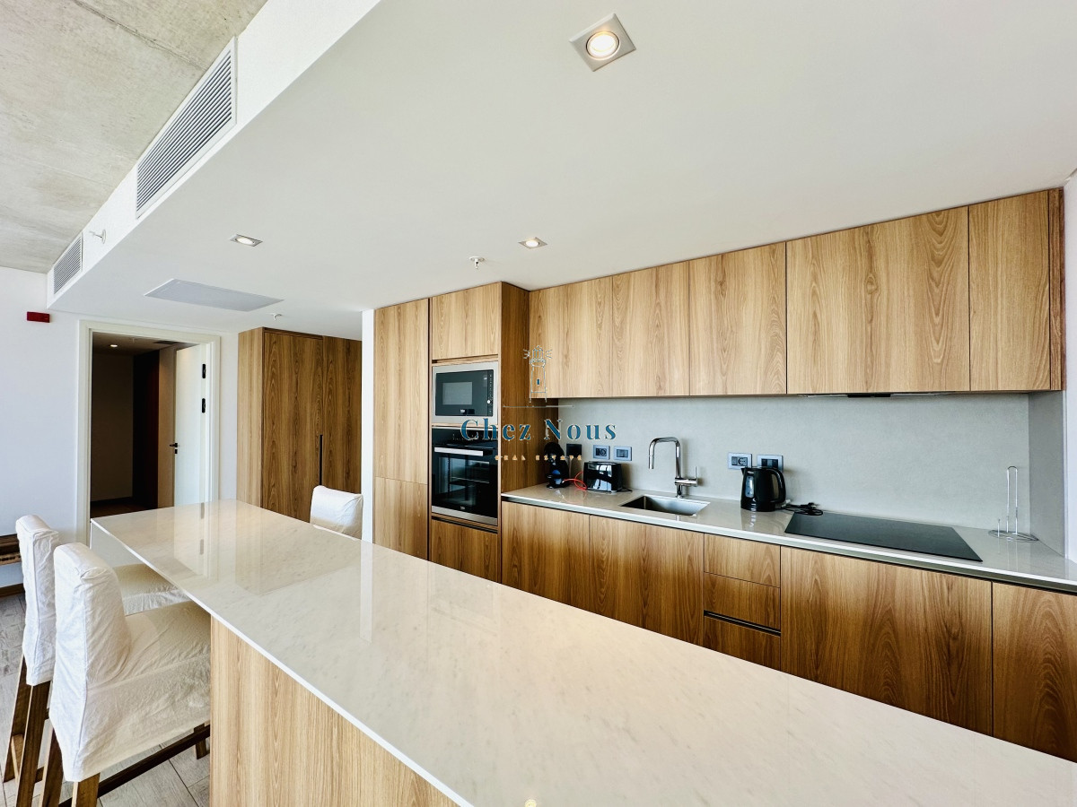 Apartamento ID.965 - Moderno Apartamento de 1 Dormitorio en suite piso alto en Venta de Torre Surfside Village, Punta del Este