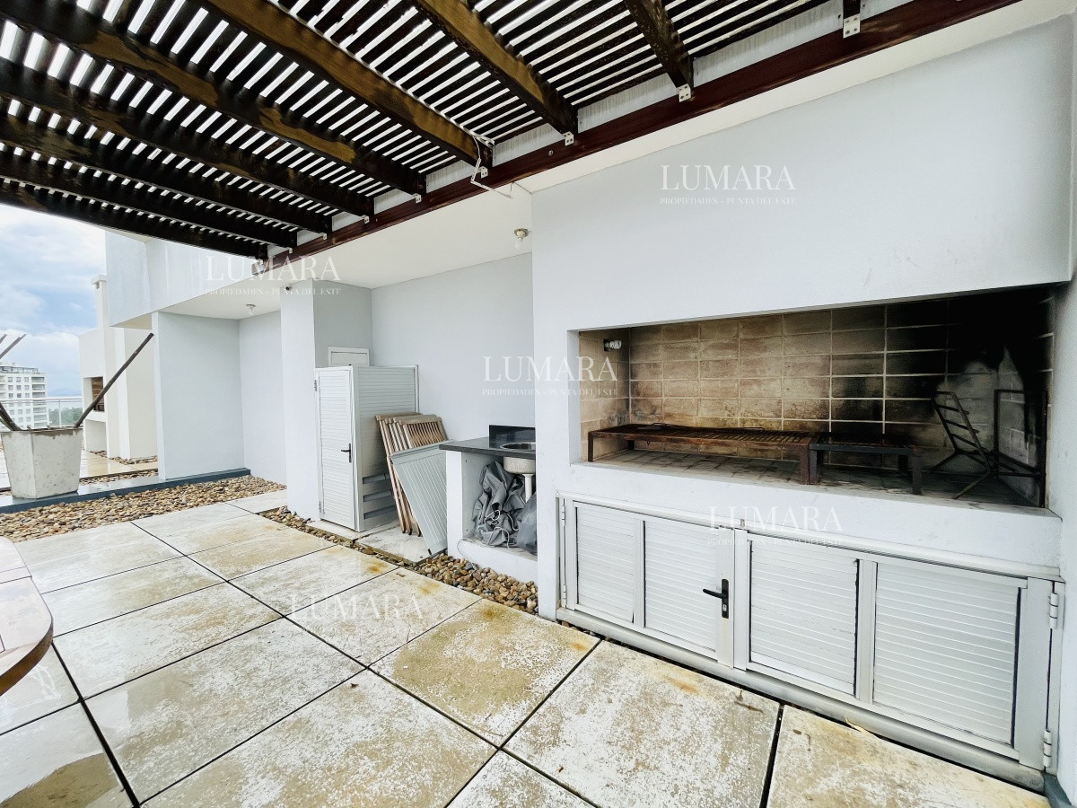 Apartamento ID.3154 - Alquiler temporario y venta de apartamento Penthouse en torre One, Playa Brava