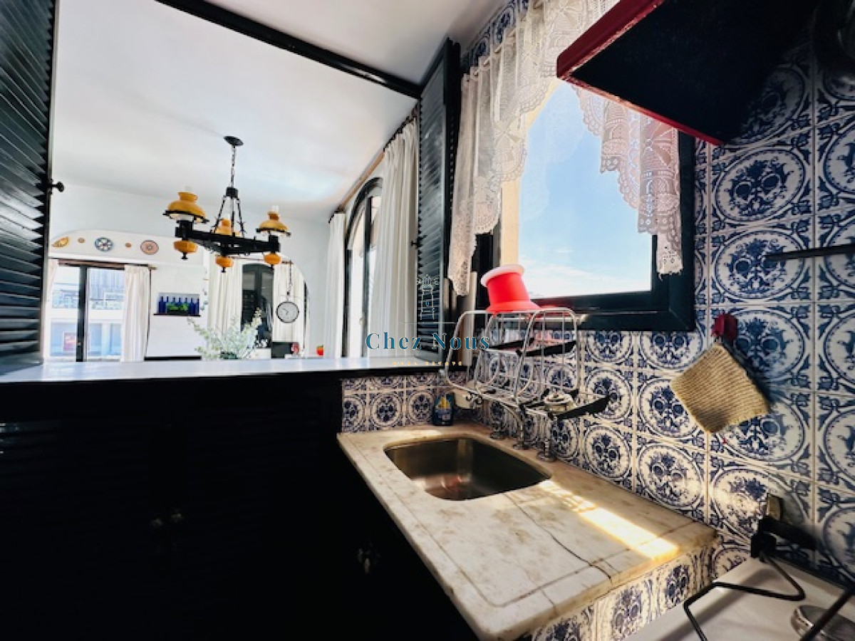 Apartamento ID.562 - Venta de apartamento de 3 dormitorios y 2 baños a metros del Mar en Playa Mansa