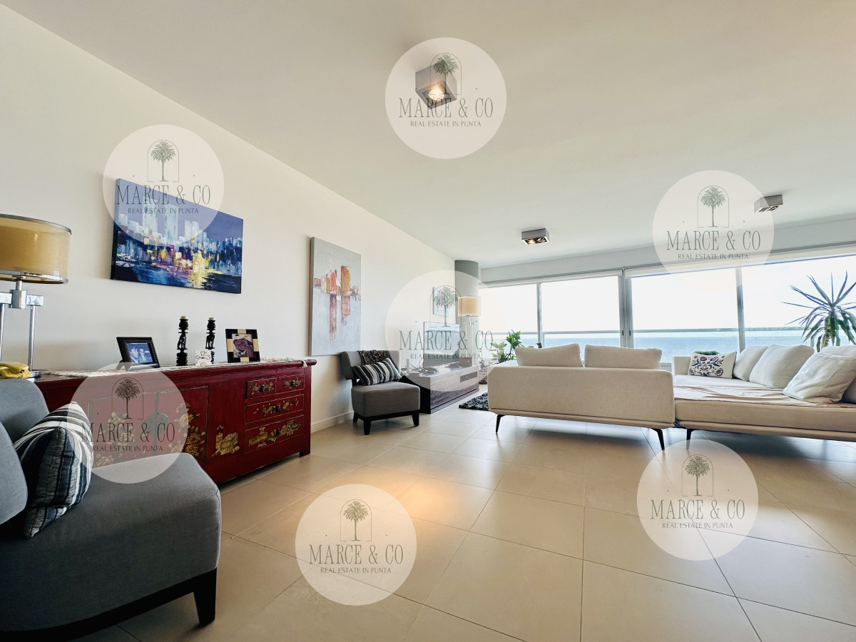 Apartamento ID.2198 - Oportunidad en Venta! Apartamento sobre playa Brava de 3 Dormitorios más Dependencia, Torre Le Parc