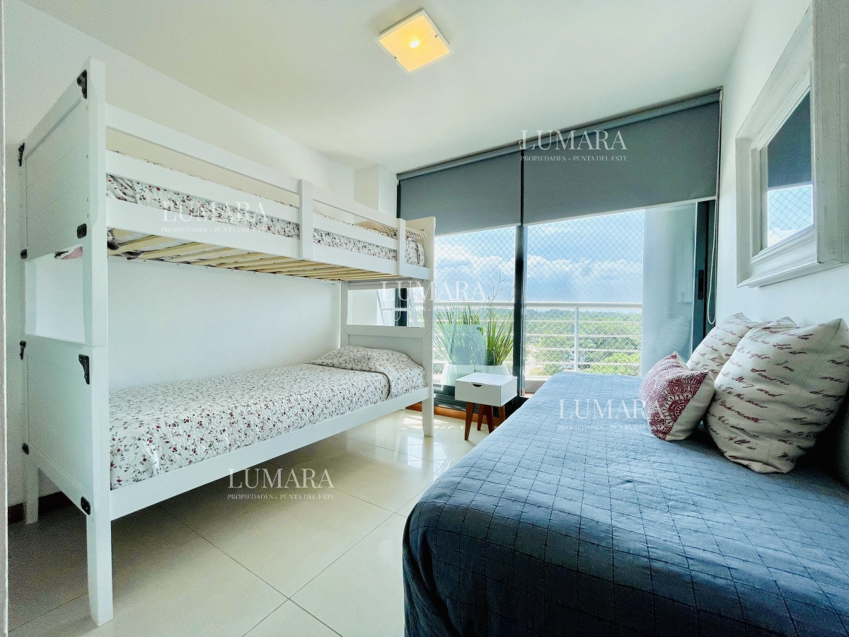 Apartamento ID.2699 - Excelente Apartamento de 2 Dormitorios en Alquiler - Punta del Este