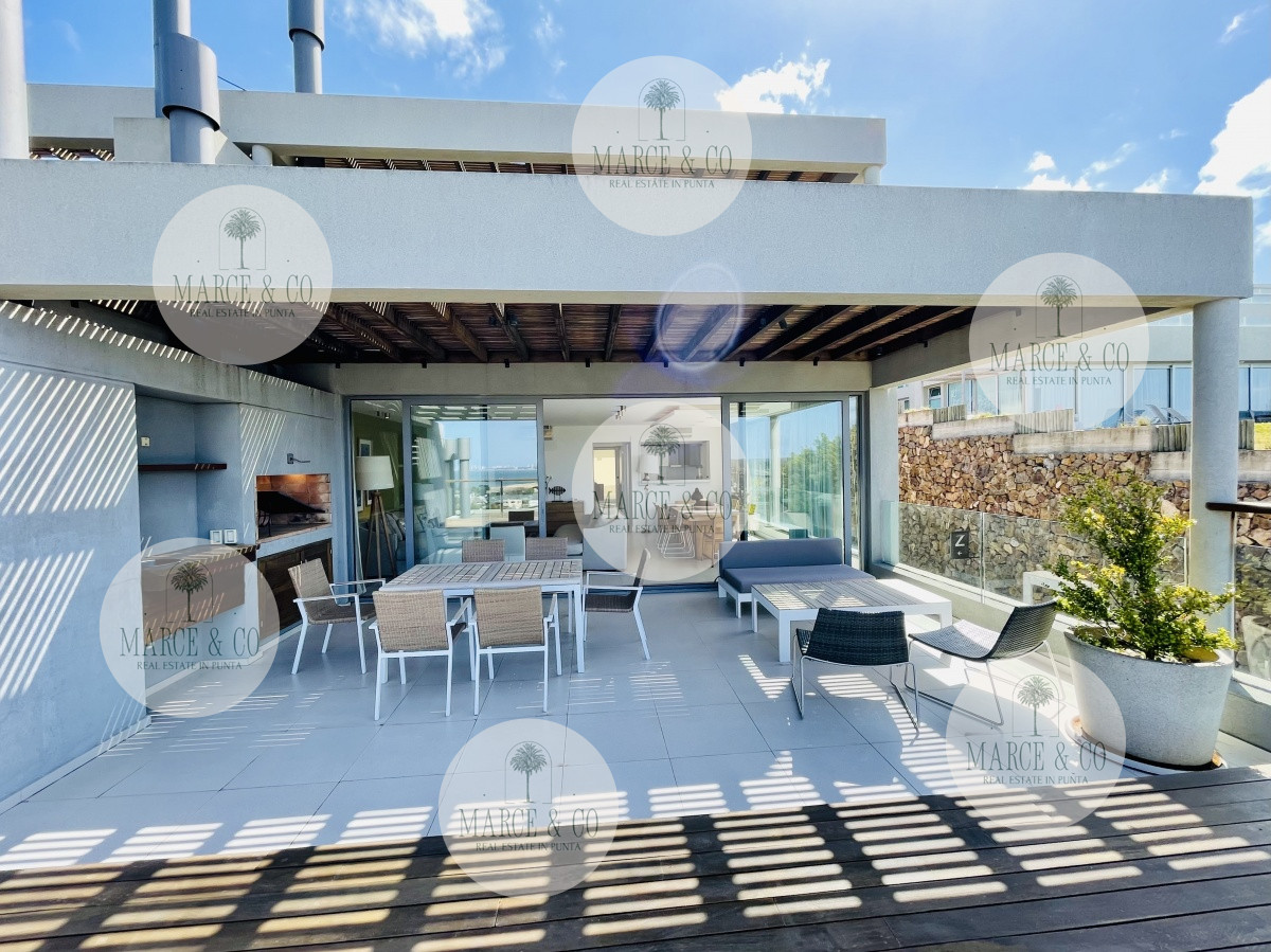 Apartamento ID.1431 - Venta OPORTUNIDAD de exclusivo departamento de tres dormitorios y Parrillero en Punta Ballena
