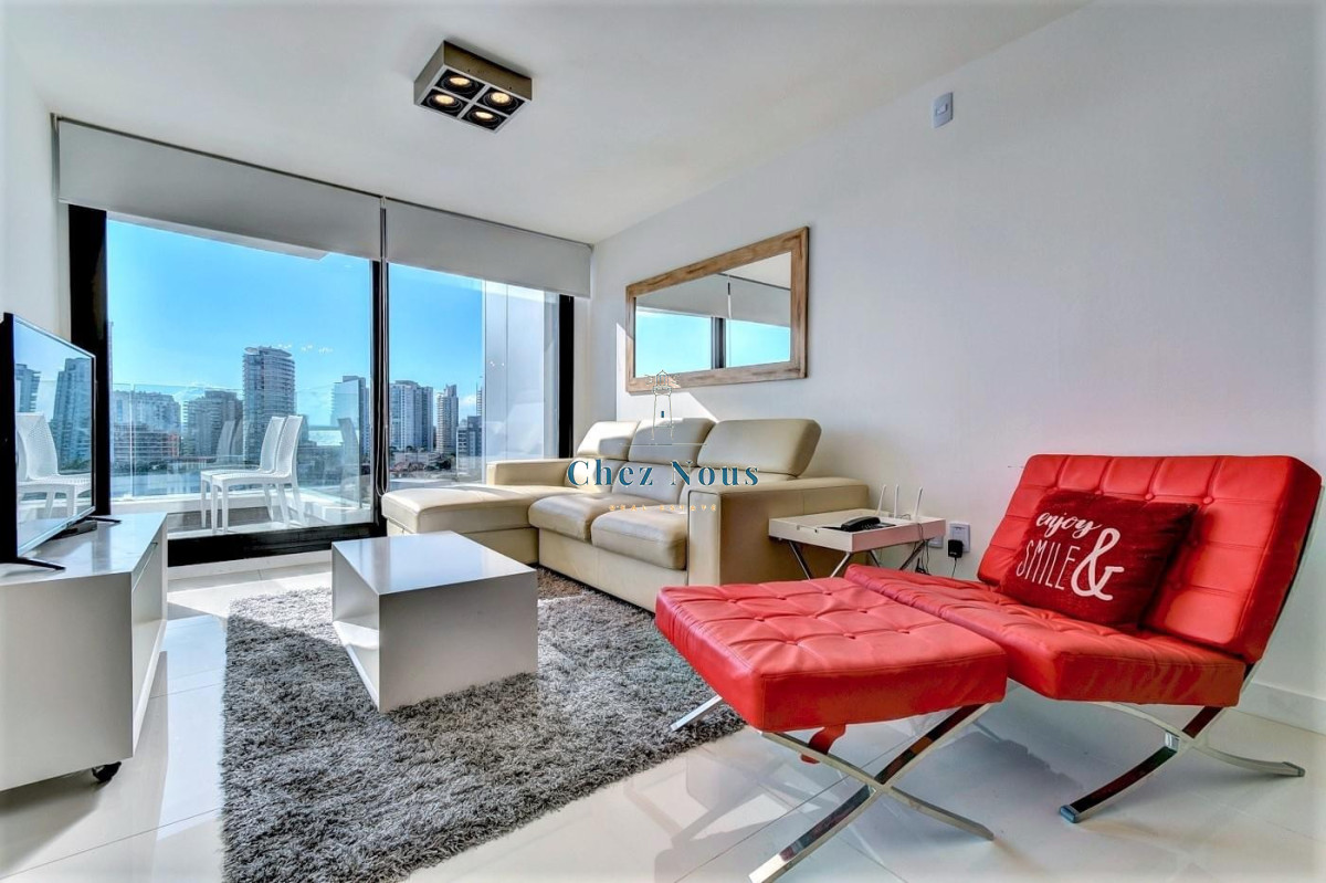 Apartamento ID.996 - Venta de apartamento de dos dormitorios con dos baños moderna Torre, Art Tower, Punta del Este