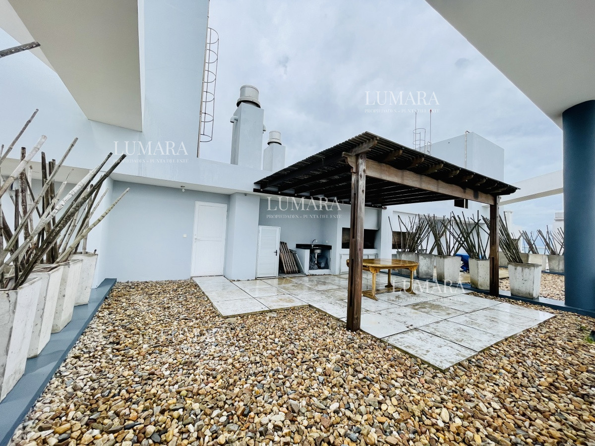Apartamento ID.3154 - Alquiler temporario y venta de apartamento Penthouse en torre One, Playa Brava