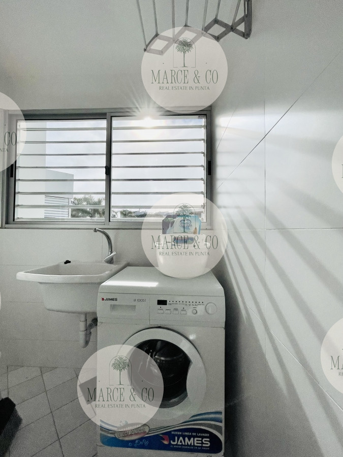 Apartamento ID.542 - Maravilloso Penthouse de 3 Dormitorios y Parrillero en Montoya, La Barra