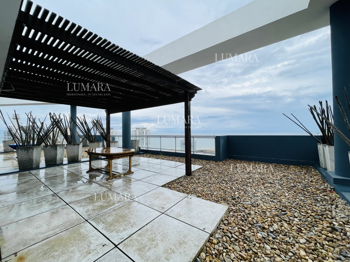 Apartamento ID.3154 - Alquiler temporario y venta de apartamento Penthouse en torre One, Playa Brava