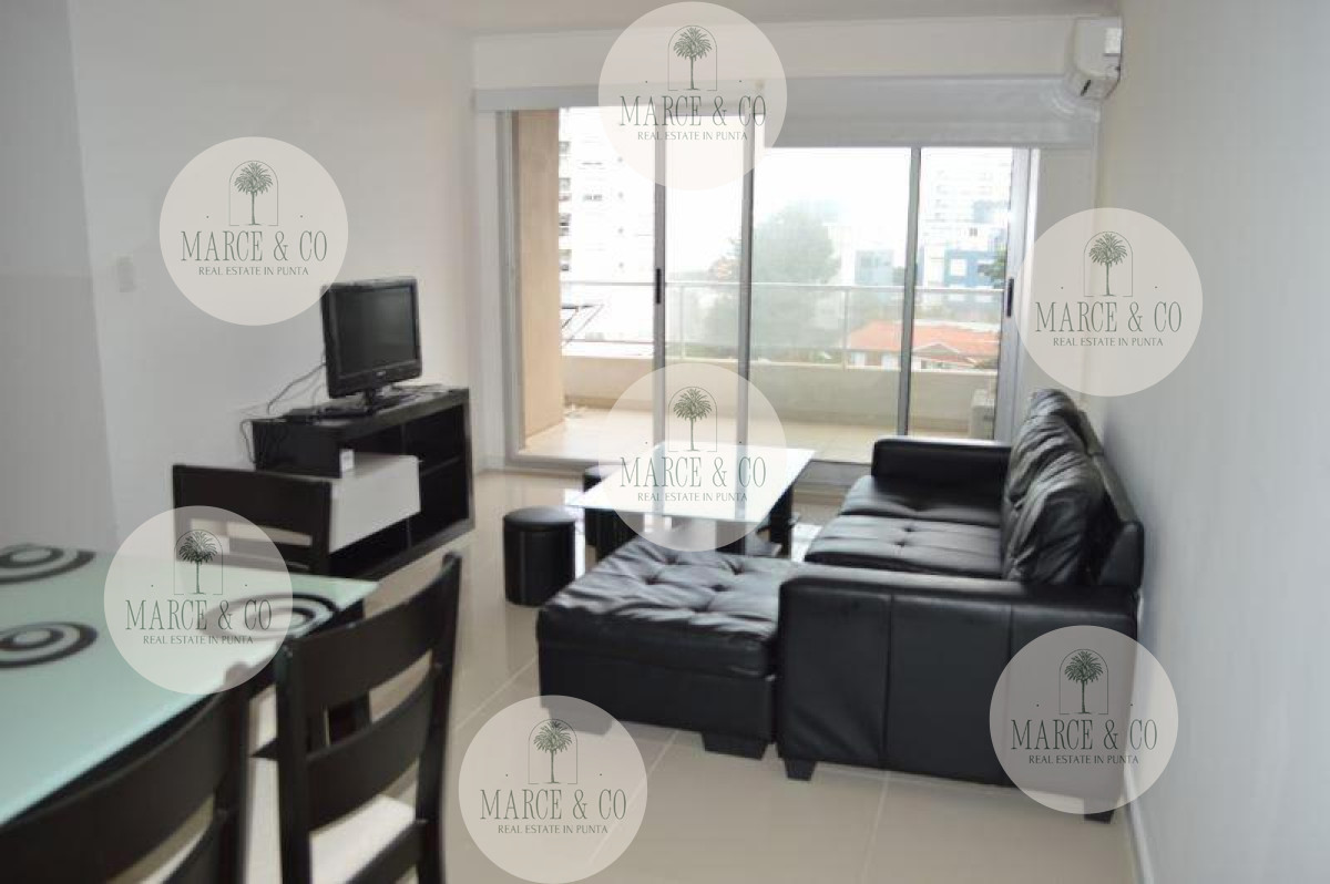 Apartamento ID.1621 - Muy Buen Apartamento de 2 Dormitorios en Aidy Grill, Punta del Este