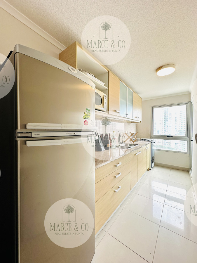 Apartamento ID.2321 - Apartamento de 3 Dormitorios en Venta, Ocean Drive Punta del Este