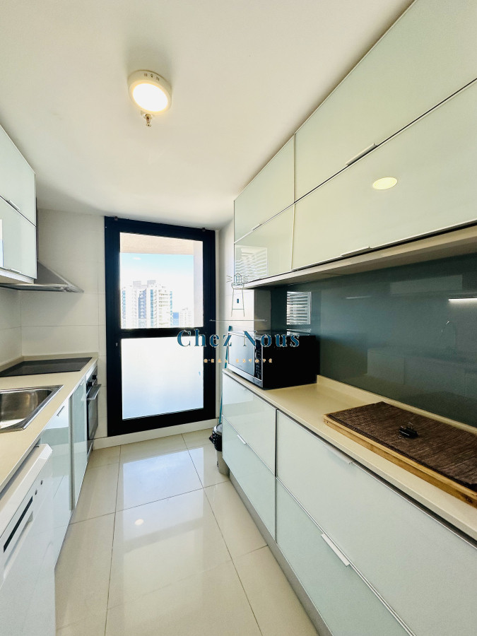 Apartamento ID.2121 - Moderno Apartamento de 3 Dormitorios en Suite, zona Hotel Enjoy, Punta del Este