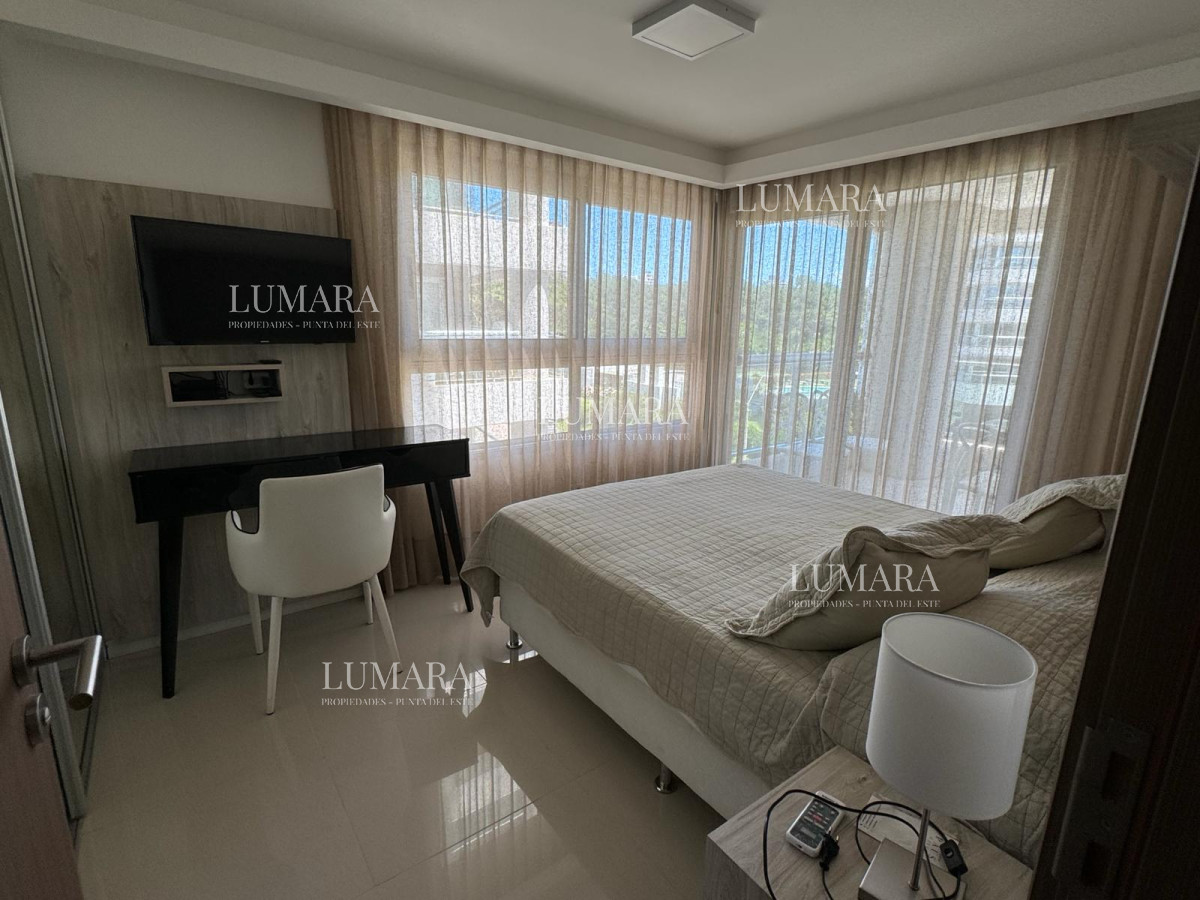 Apartamento ID.587 - Apartamento de 1 Dormitorio en playa Brava, Punta del Este