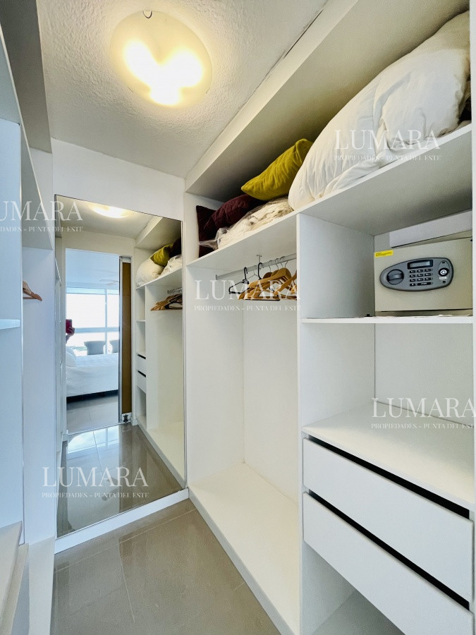 Apartamento ID.3154 - Alquiler temporario y venta de apartamento Penthouse en torre One, Playa Brava