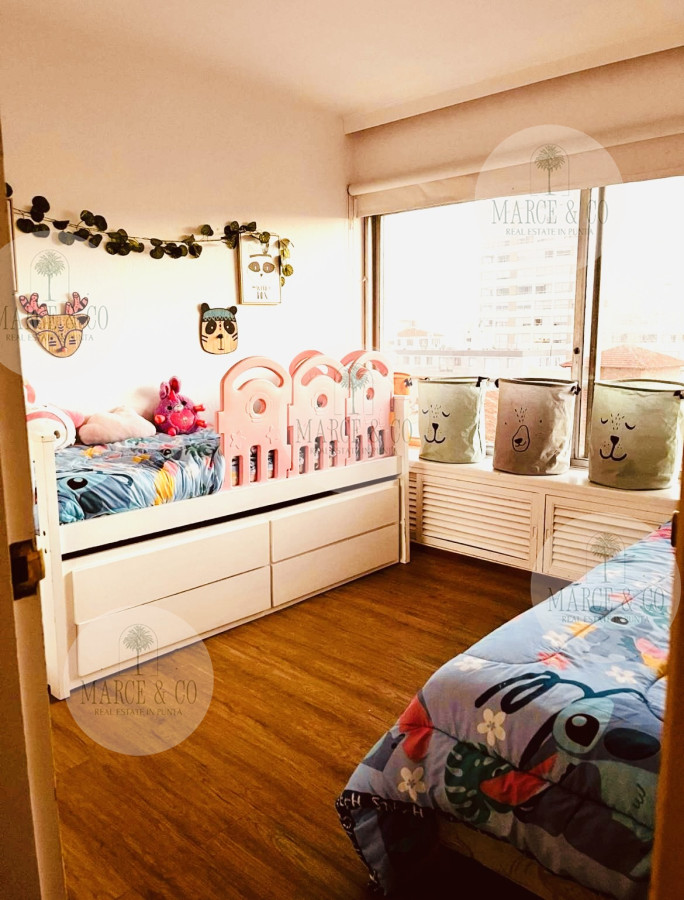 Apartamento ID.2336 - Apartamento de 2 Dormitorios en el corazón de la Península de Punta del Este