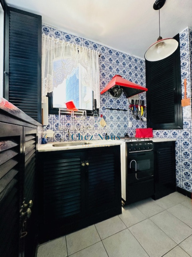 Apartamento ID.562 - Venta de apartamento de 3 dormitorios y 2 baños a metros del Mar en Playa Mansa