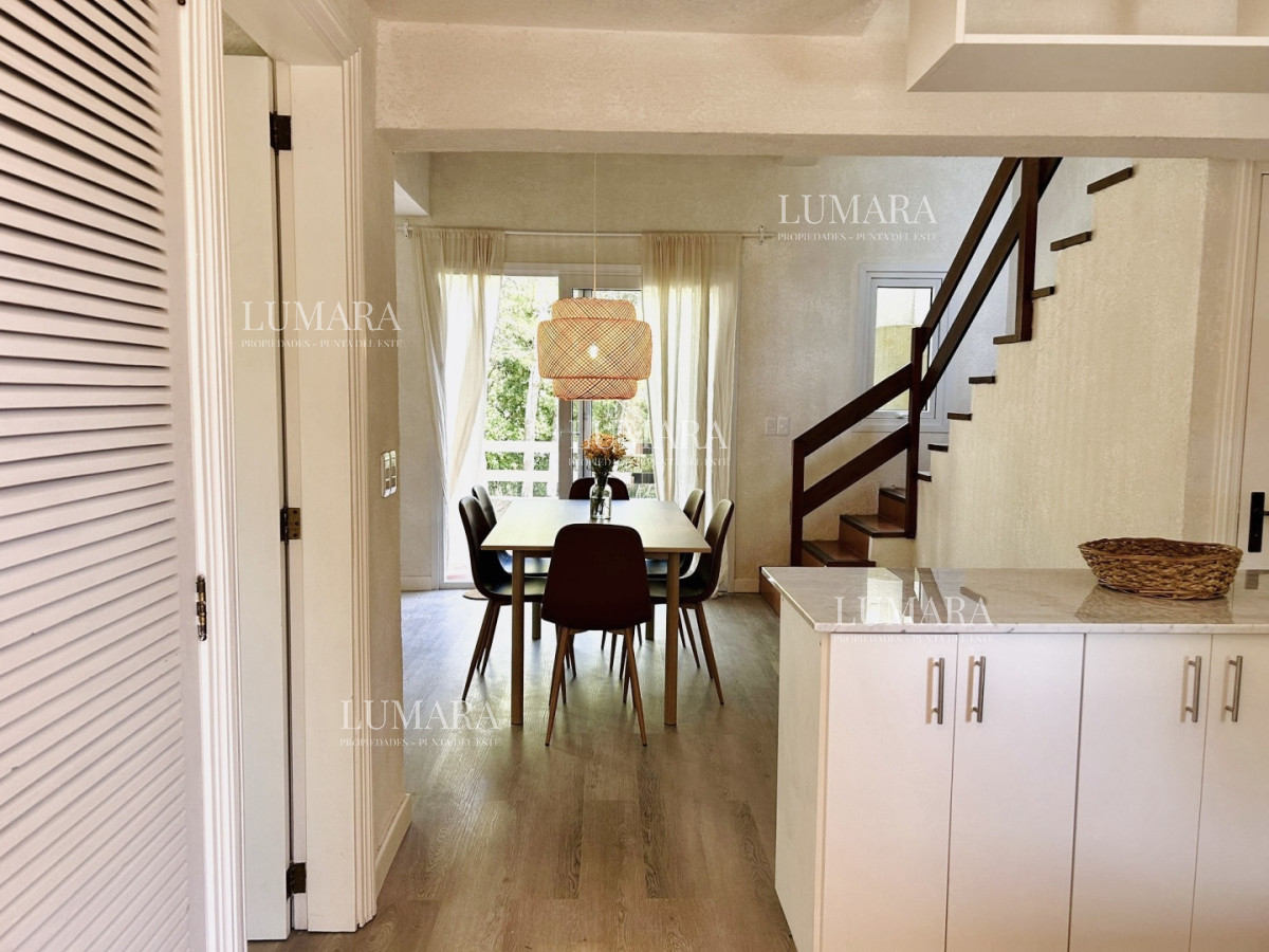 Apartamento ID.3146 - Alquiler anual o invernal de apartamento dúplex con parrillero propio en Rincón del Indio