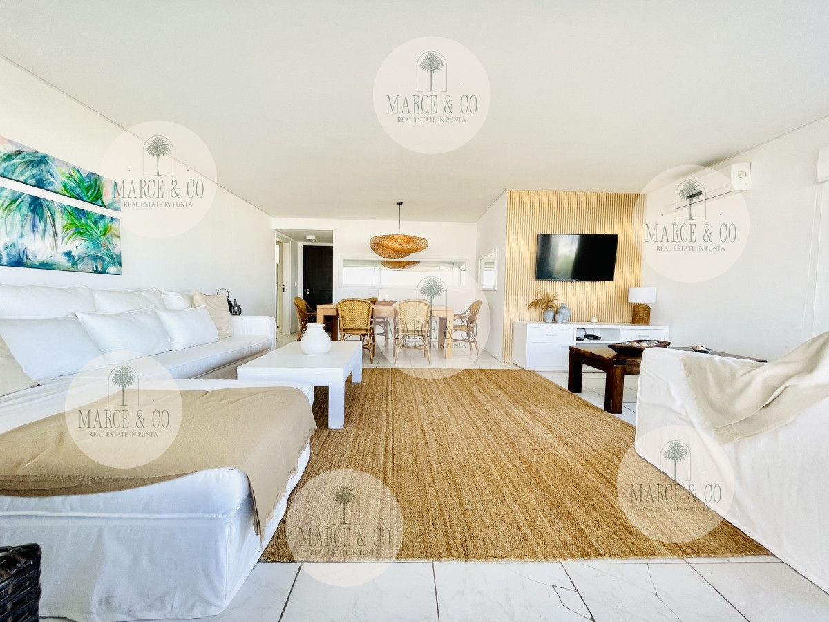 Apartamento ID.542 - Maravilloso Penthouse de 3 Dormitorios y Parrillero en Montoya, La Barra