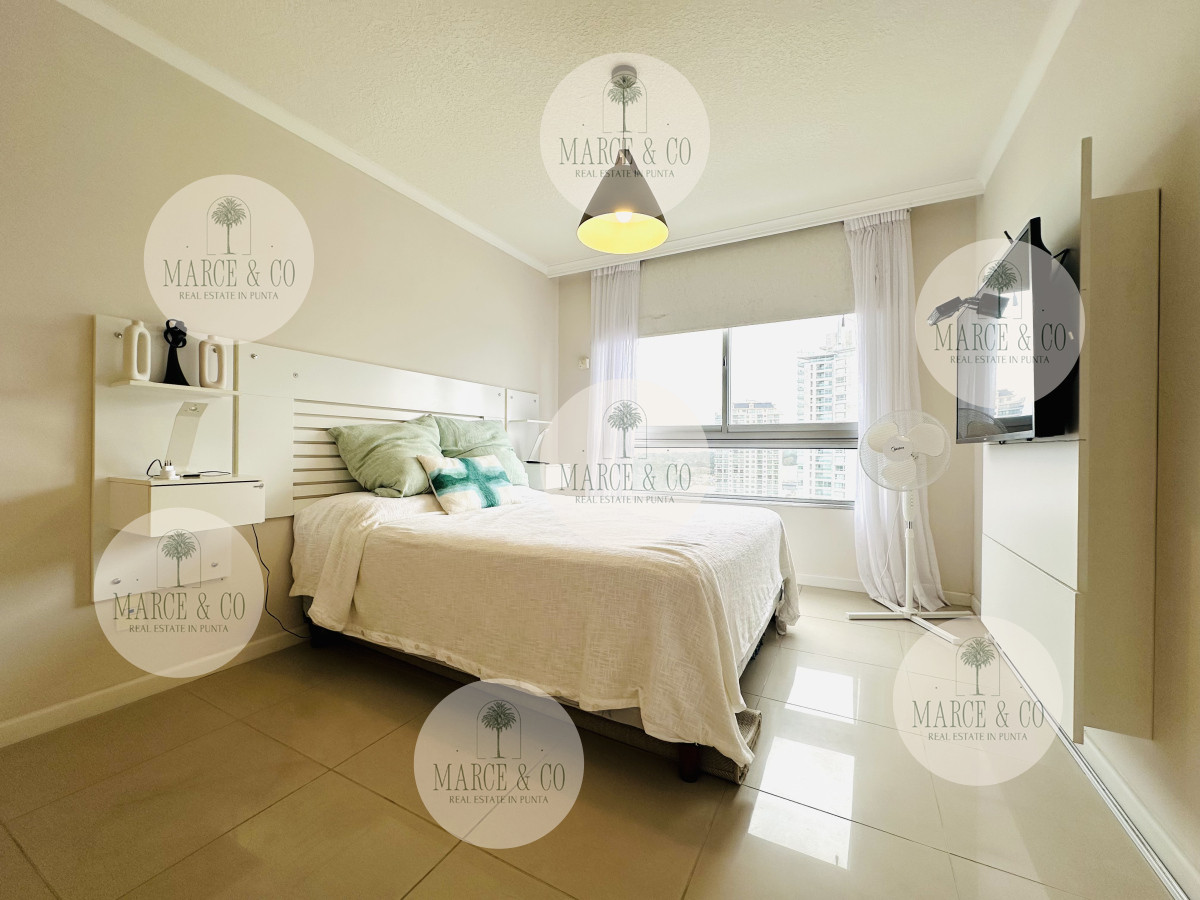 Apartamento ID.2321 - Apartamento de 3 Dormitorios en Venta, Ocean Drive Punta del Este