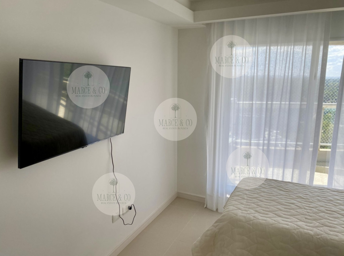 Apartamento ID.2548 - Alquiler temporal de apartamento piso alto de 2 dormitorios más servicio en playa brava 