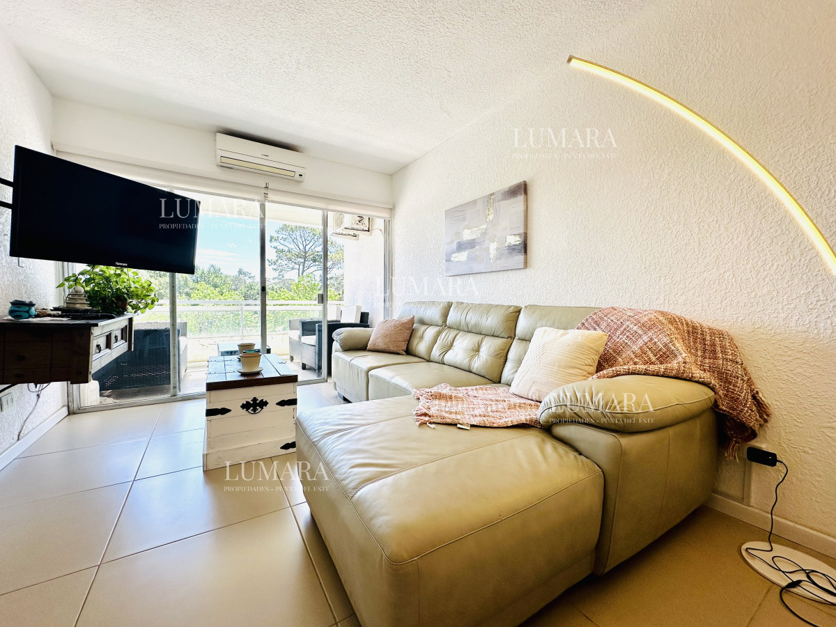Apartamento ID.867 - Apartamento en alquiler de 2 dormitorios con 2 baños sobre Roosevelt, Punta del Este